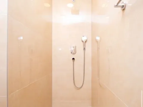 Izdavanje, garsonjera, 35m², Babilonija, Budva - image 10