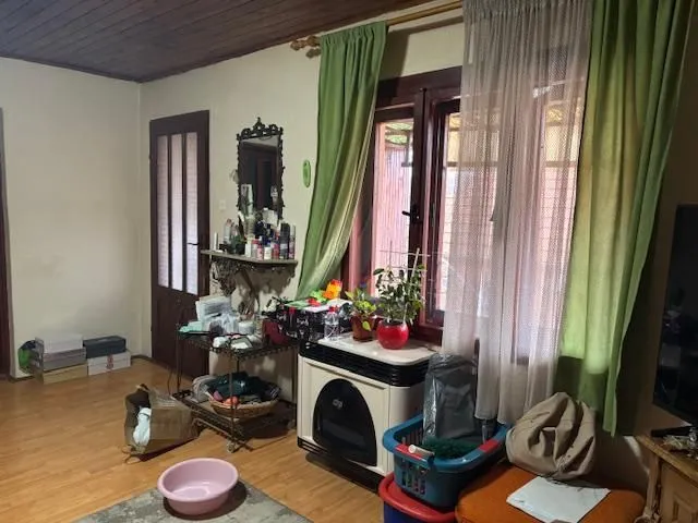 Prodaja, kuća, 90m², Centar, Inđija