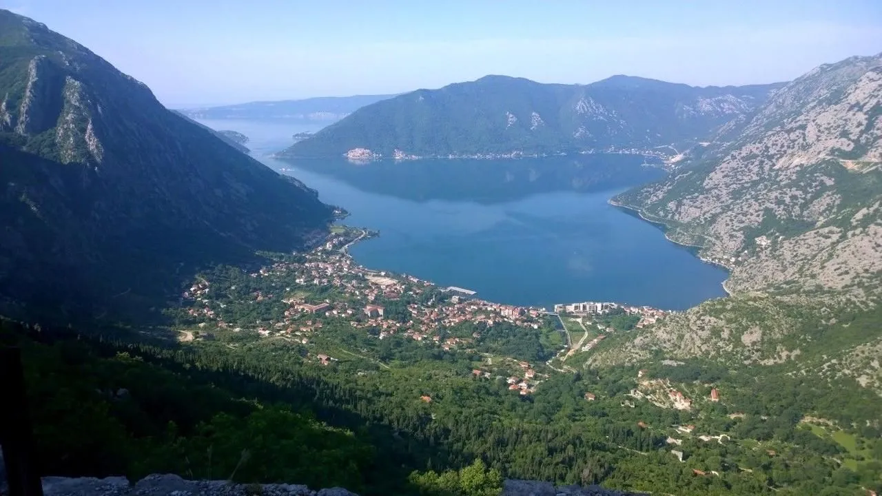 Prodaja, plac, 2483m², Risan, Kotor