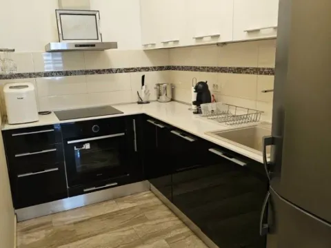 Prodaja, dvosoban stan, 77m², Tre Canne, Budva - image 5