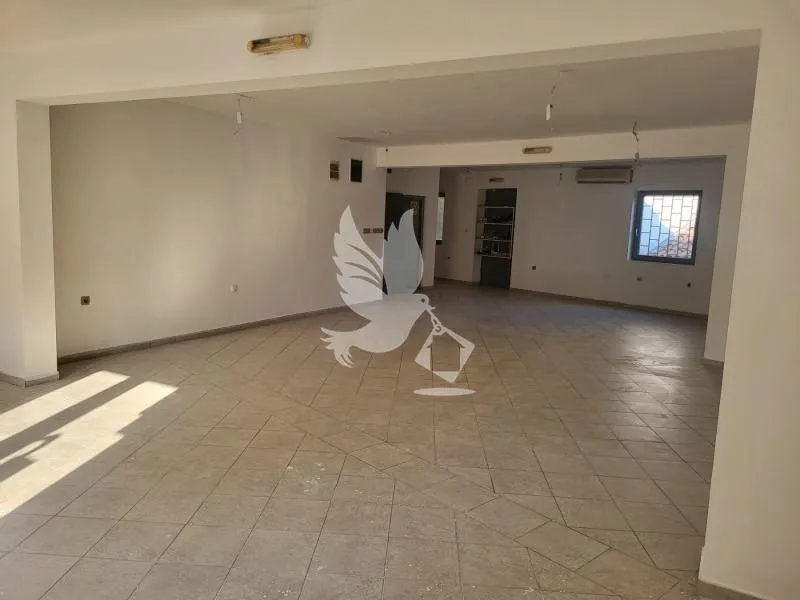 Sale, office space, 129m², Sopot, Beograd