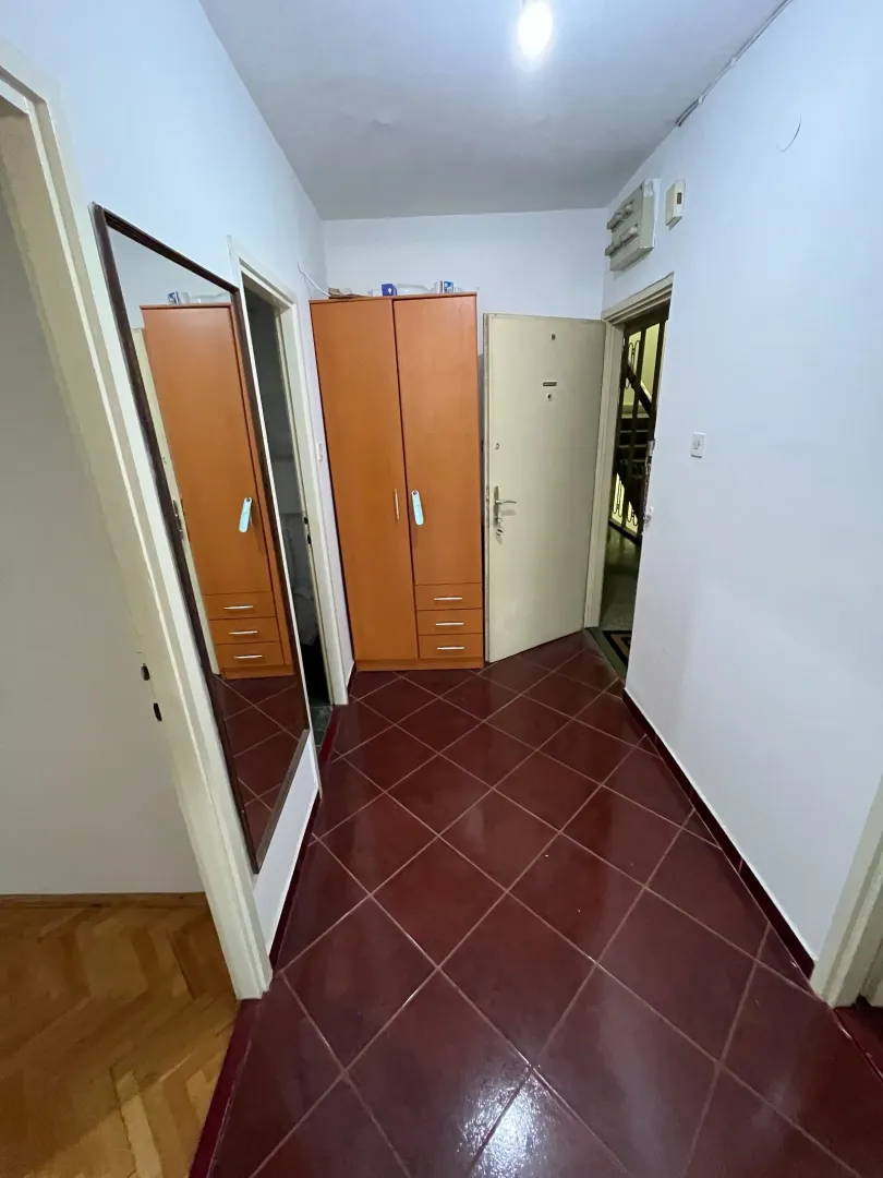 Prodaja, dvosoban stan, 70m², Preko Morače, Podgorica