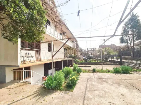 Rent, two bedroom apartment, 60m², Tološi, Podgorica - image 10