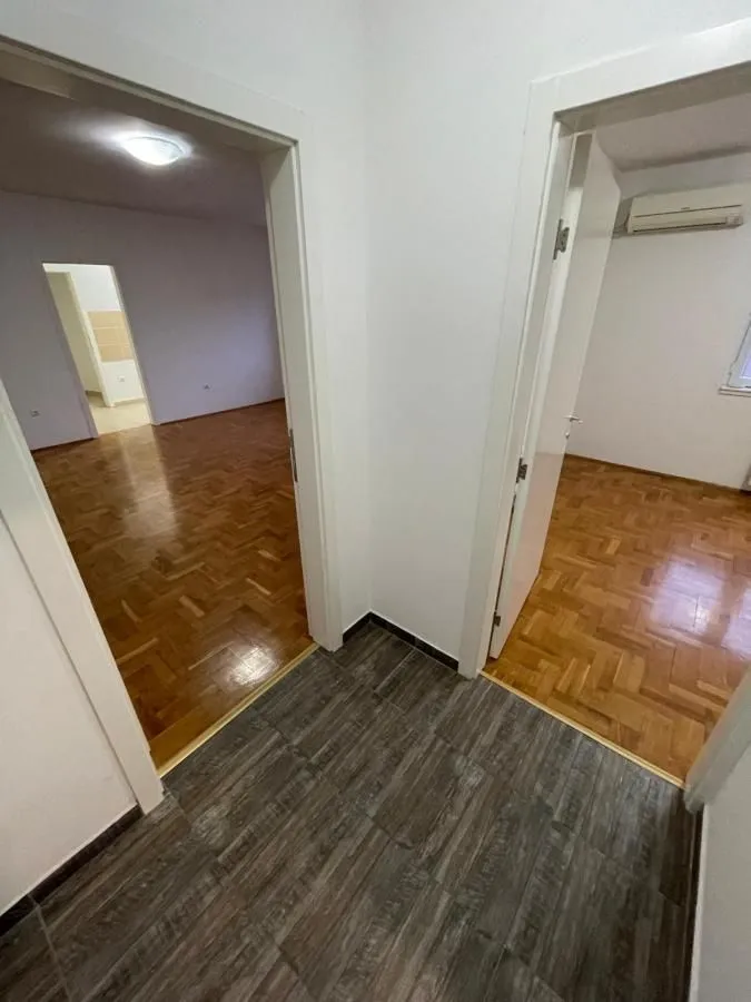 Sale, two bedroom apartment, 50m², Centar, Novi Sad