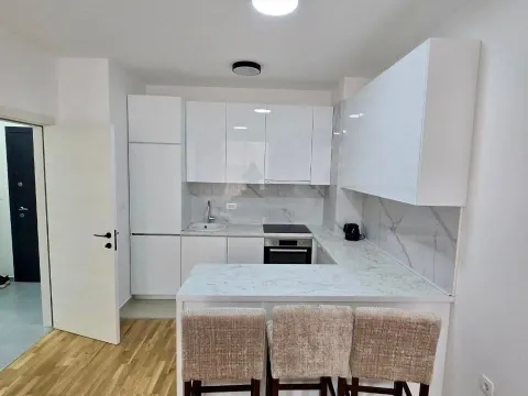 Rent, two bedroom apartment, 64m², Stari Aerodrom, Podgorica - image 4