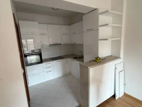 Prodaja, jednosoban stan, 62m², Momišići, Podgorica - image 4