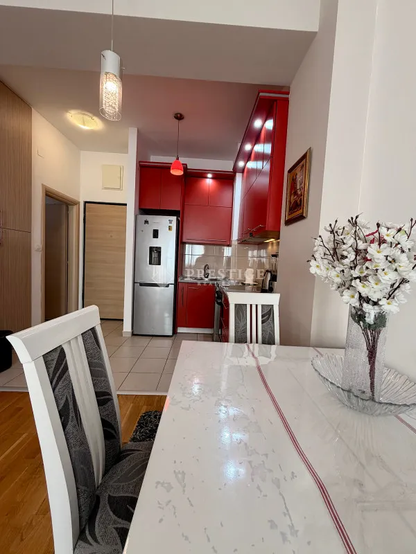 Izdavanje, jednosoban stan, 42m², Ljubović, Podgorica