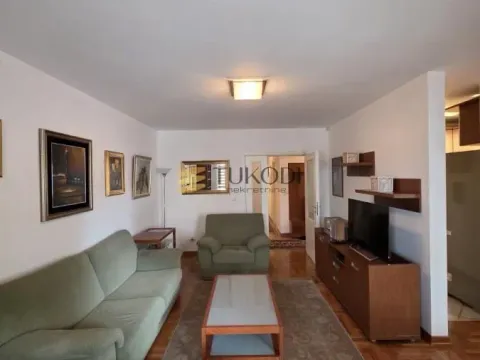 Izdavanje, trosoban stan, 100m², Lekino Brdo, Voždovac Sve Podlokacije - image 6