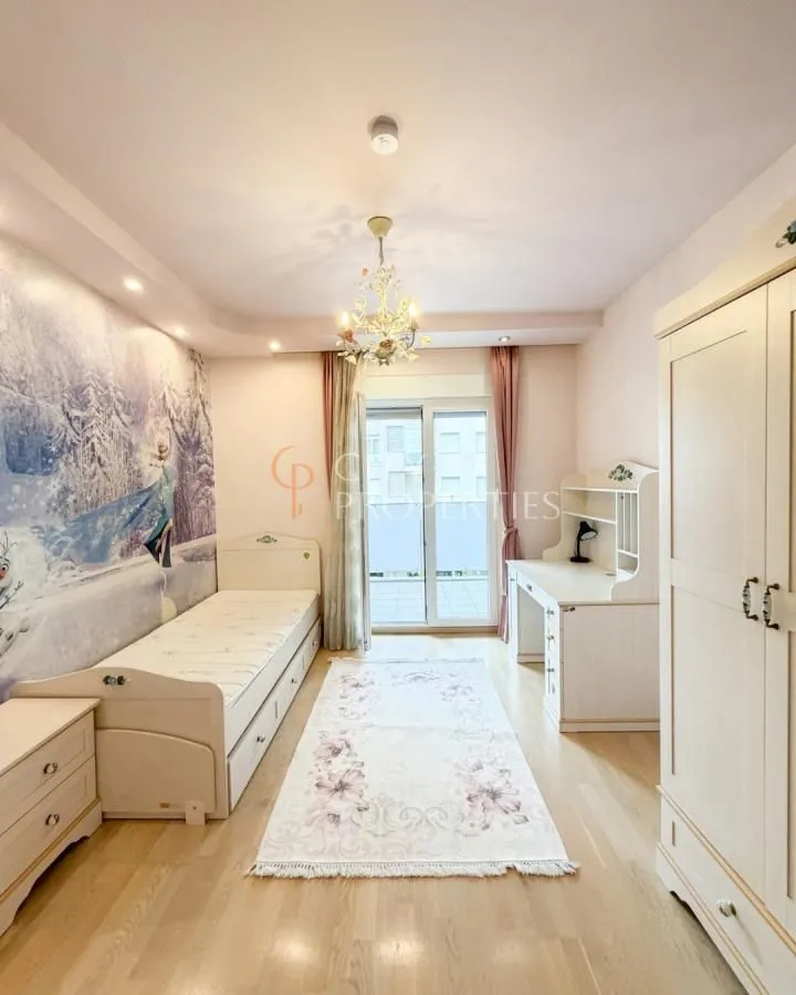 Rent, apartment, 105m², City Kvart, Podgorica