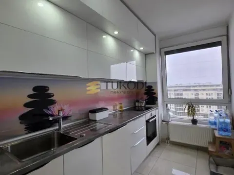 Prodaja, četvorosoban stan, 110m², Bulevar Oslobodjenja, Novi Sad Sve Podlokacije - image 9