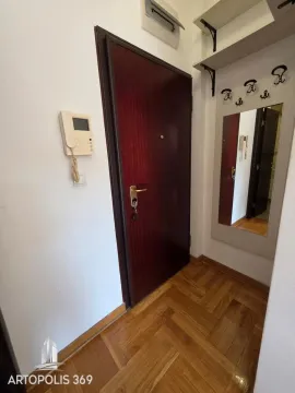 Prodaja, jednosoban stan, 32m², Vračar Sve Podlokacije, Beograd - image 10