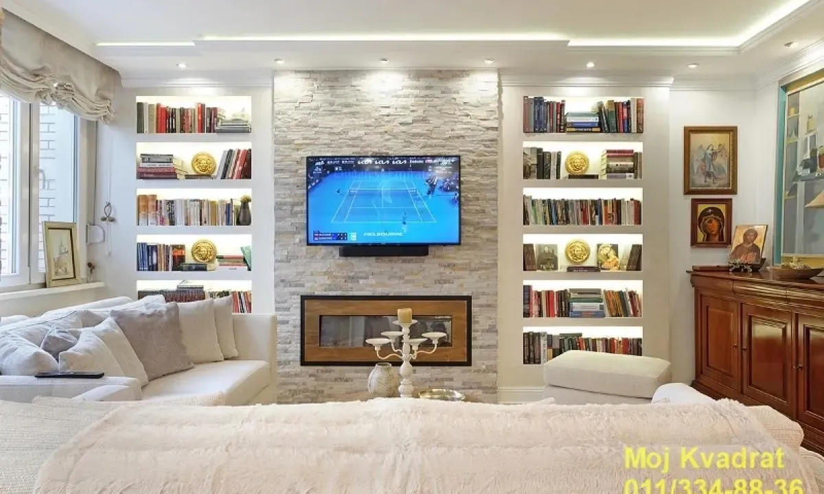 Sale, two bedroom apartment, 70m², Vračar Hram, Vračar Sve Podlokacije