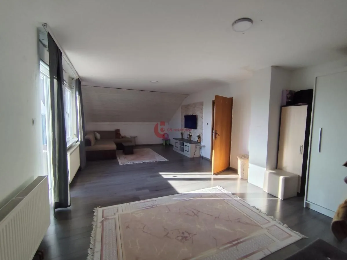 Prodaja, kuća, 441m², Novi Žednik, Subotica