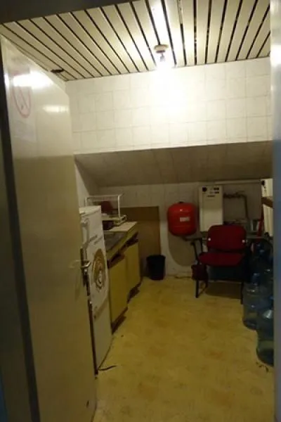 Rent, office space, 300m², Čukarica, Beograd