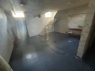 Izdavanje, poslovni prostor, 180m², Autokomanda, Voždovac Sve Podlokacije - image 14