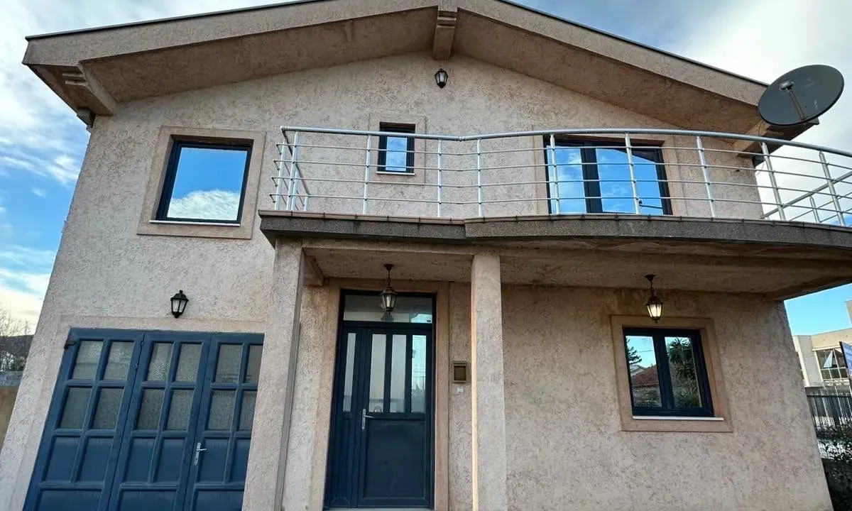 Rent, house, 170m², Gornja Gorica, Podgorica
