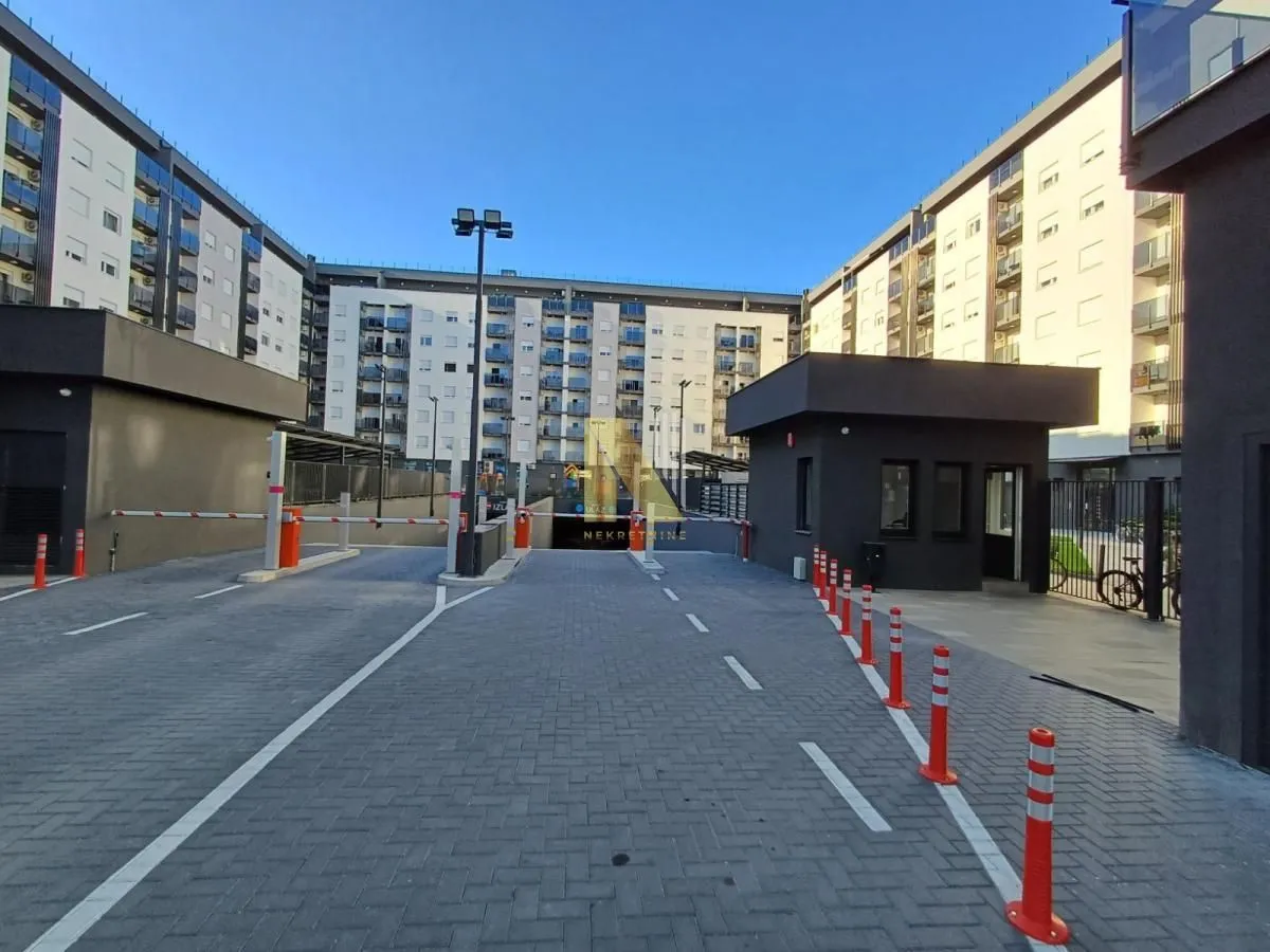 Sale, parking/garage, 25m², Novo naselje, Novi Sad