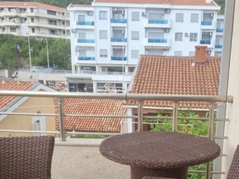 Sale, two bedroom apartment, 68m², Petrovac, Budva - image 9