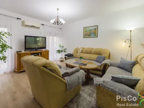 Izdavanje, dvosoban stan, 120m², Zabjelo, Podgorica - image 7