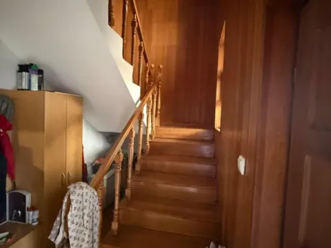 Prodaja, kuća, 159m², Resnik, Beograd - image 8