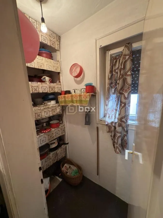 Prodaja, trosoban stan, 79m², Palilula, Niš