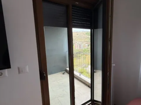 Izdavanje, jednosoban stan, 47m², Zagorič, Podgorica - image 11