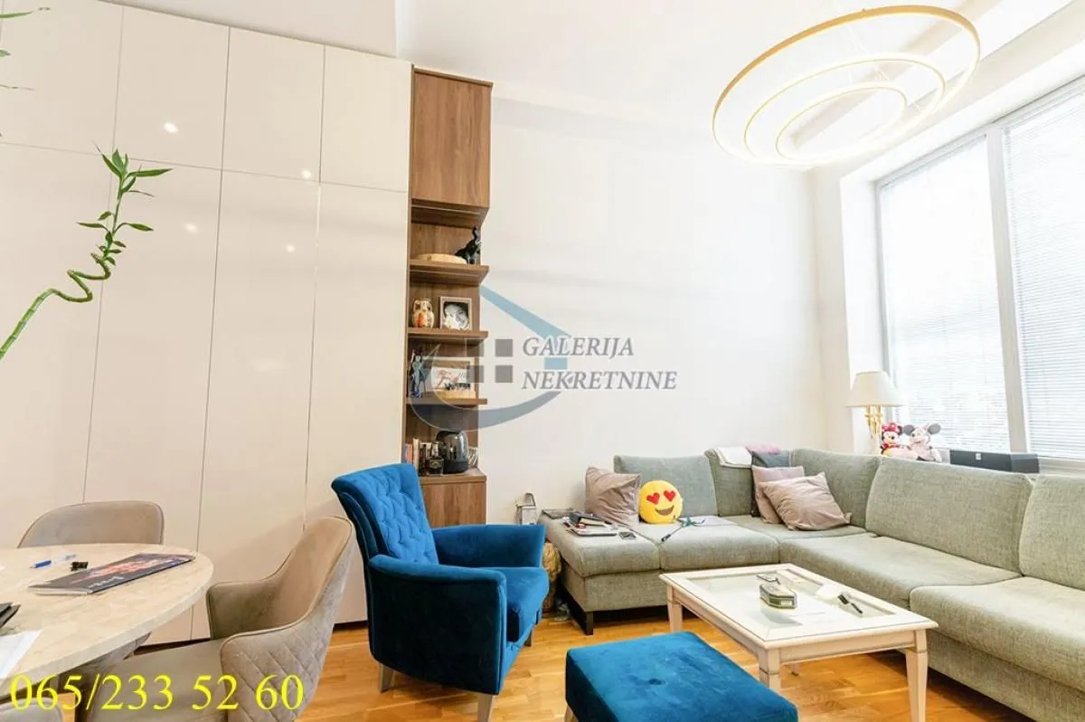 Sale, two bedroom apartment, 61m², Vračar Hram, Vračar Sve Podlokacije