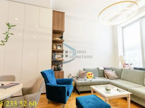 Prodaja, dvosoban stan, 61m², Vračar Hram, Vračar Sve Podlokacije - image 2