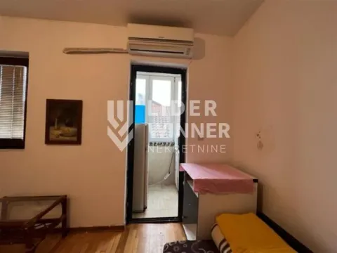 Sale, studio apartment, 23m², Medaković Sve Podlokacije, Beograd - image 4