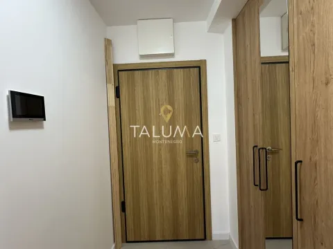 Sale, one bedroom apartment, 56m², Tološi, Podgorica - image 9