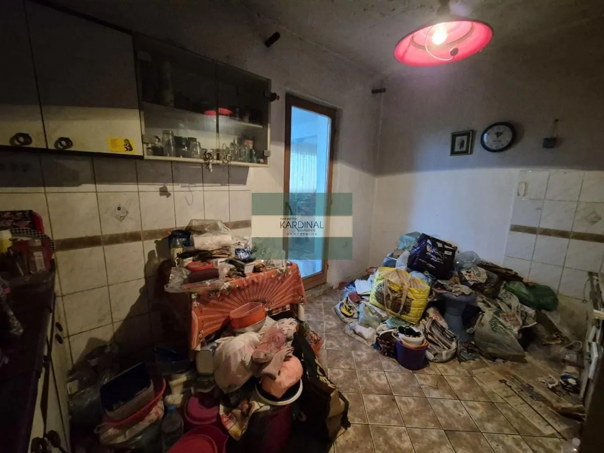 Prodaja, kuća, 280m², Majur, Jagodina