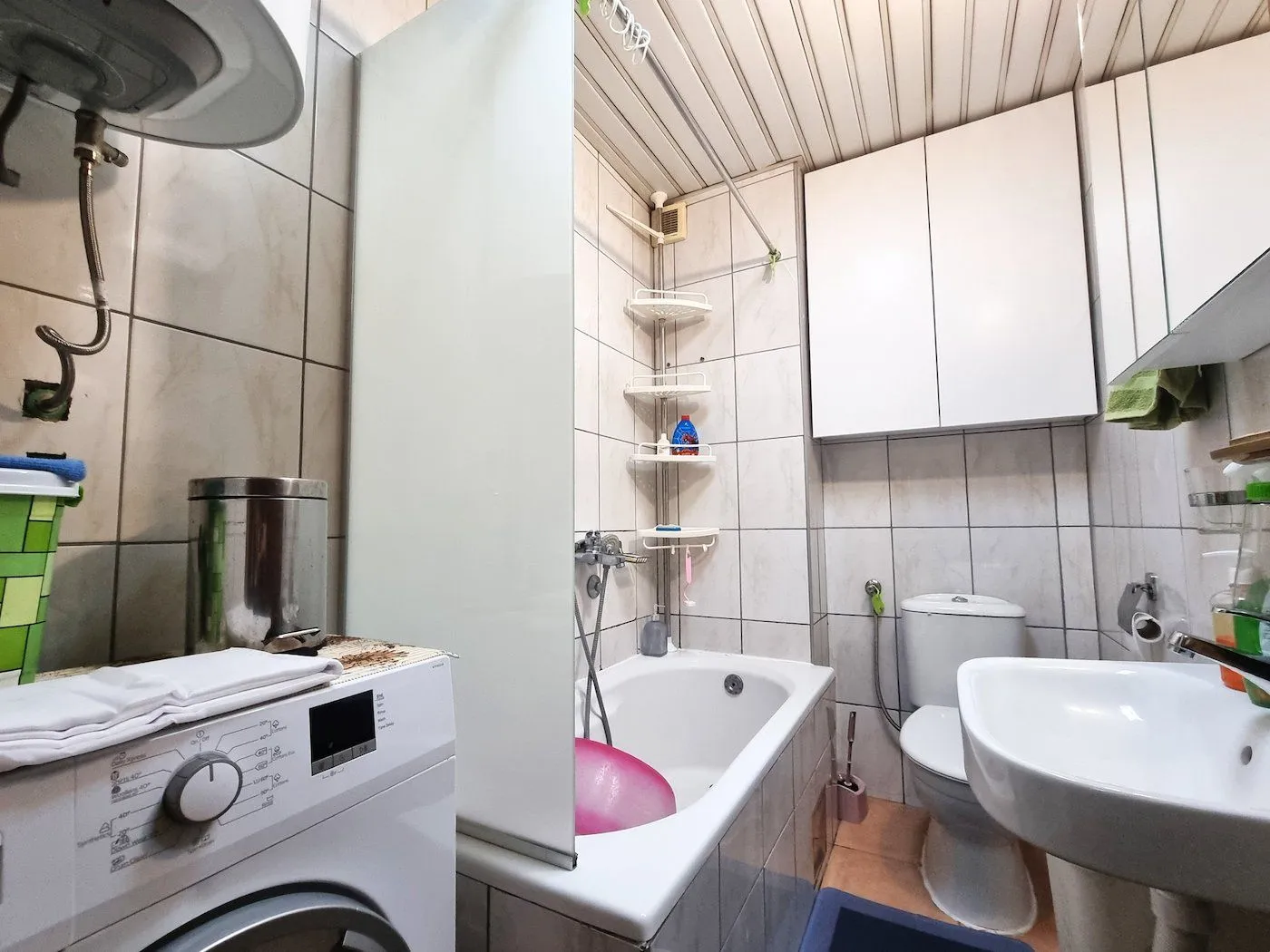 Izdavanje, stan, 63m², Blok 9, Podgorica