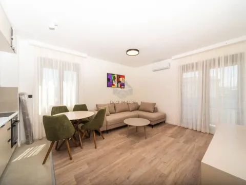 Izdavanje, dvosoban stan, 64m², Zabjelo, Podgorica - image 2