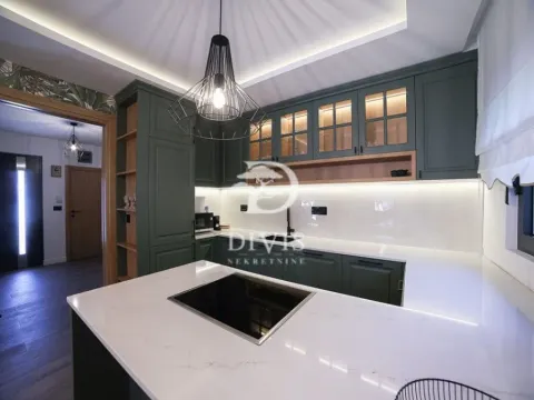 Sale, house, 210m², Grocka (mesto), Grocka - image 9