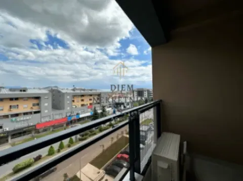 Prodaja, jednosoban stan, 45m², Stari Aerodrom, Podgorica - image 7