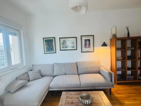 Rent, one bedroom apartment, 53m², City Kvart, Podgorica - image 3