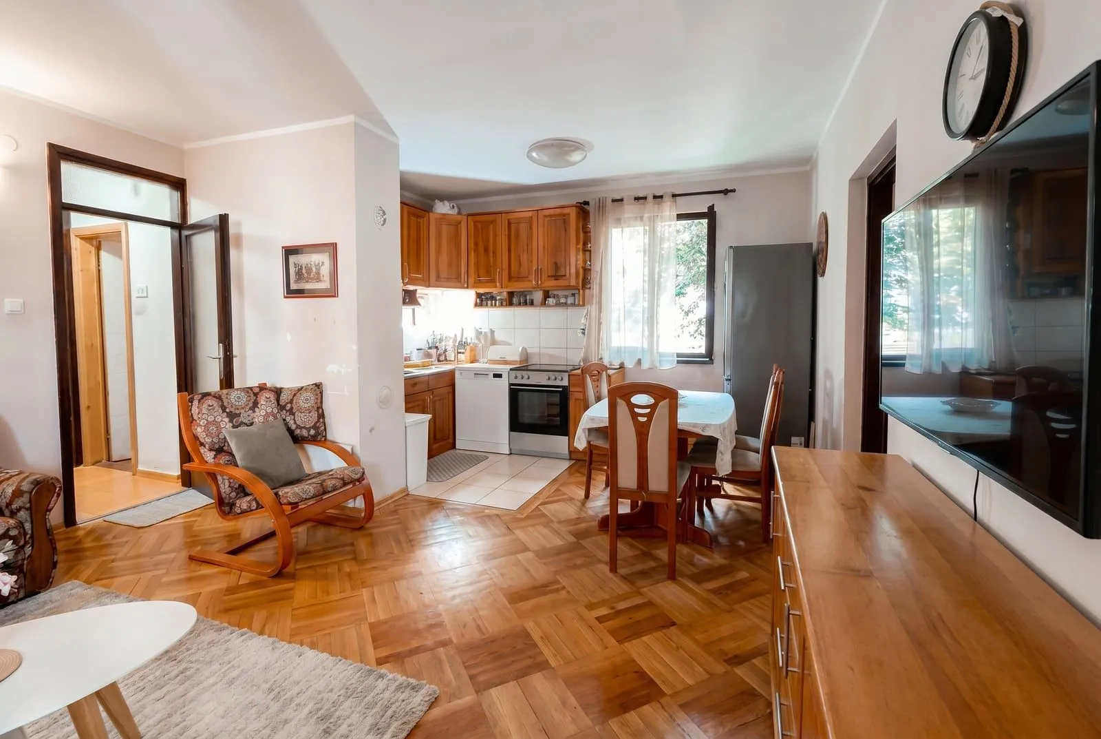 Prodaja, trosoban stan, 56m², Budva, Crna Gora