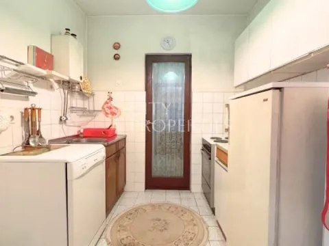 Rent, apartment, 75m², Lepa Kata, Podgorica - image 2