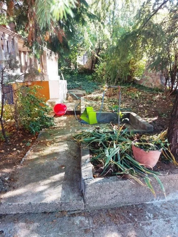Izdavanje, dvosoban stan, 85m², Palilula, Niš