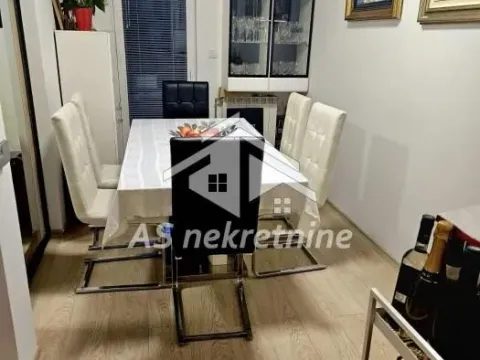 Izdavanje, trosoban stan, 80m², Bogoslovija, Palilula Sve Podlokacije - image 6