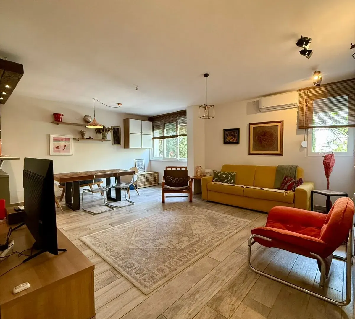 Rent, one bedroom apartment, 60m², Blok 5, Podgorica