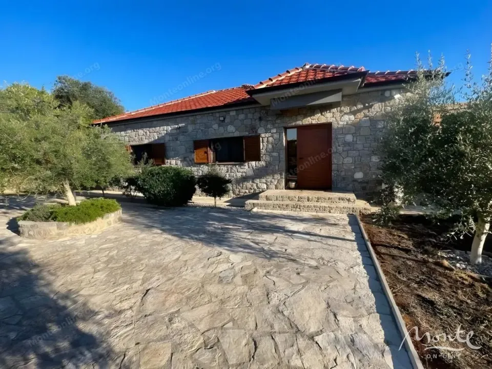 Prodaja, kuća, 91m², Krimovica, Kotor