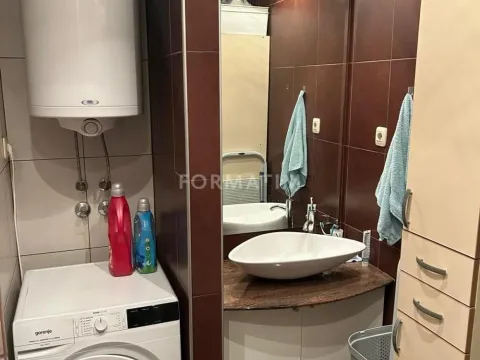 Izdavanje, četvorosoban stan, 101m², Đeram Pijaca, Beograd - image 8