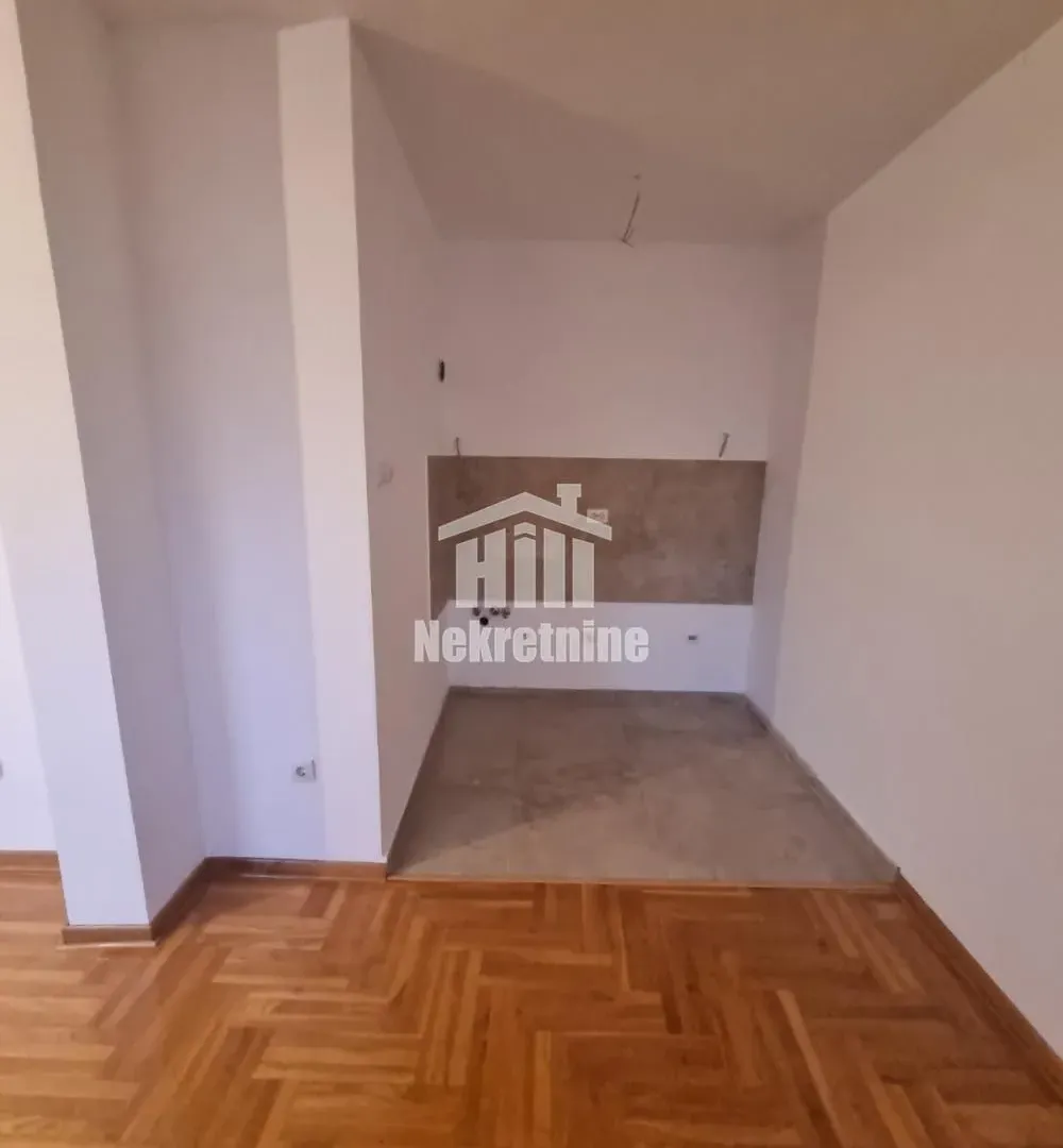 Sale, one bedroom apartment, 43m², Zemun Cara Dušana, Zemun Sve Podlokacije
