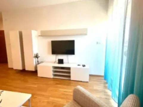 Prodaja, jednosoban stan, 51m², City Kvart, Podgorica - image 11