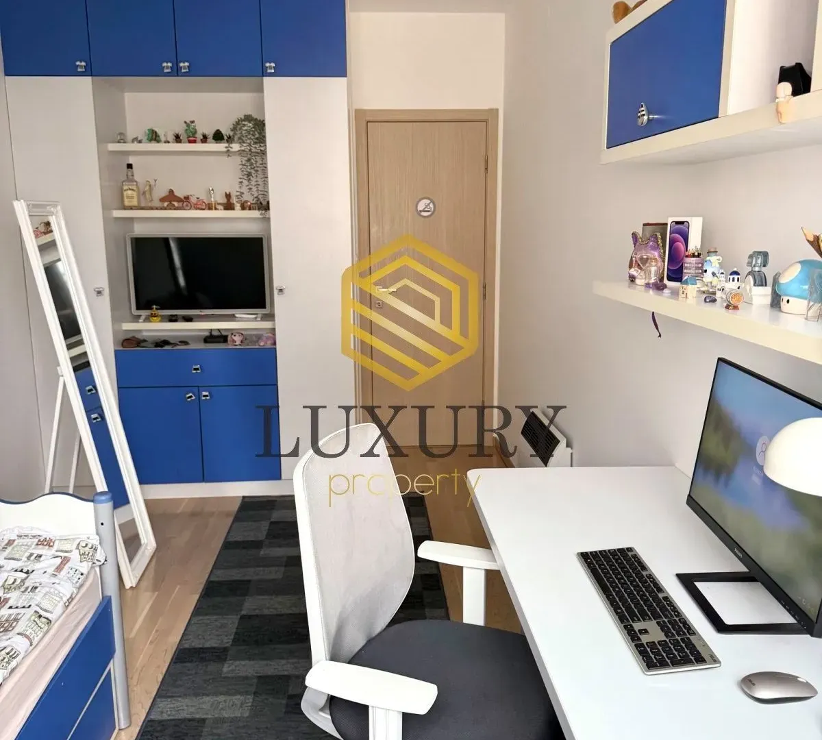 Prodaja, trosoban stan, 72m², City Kvart, Podgorica