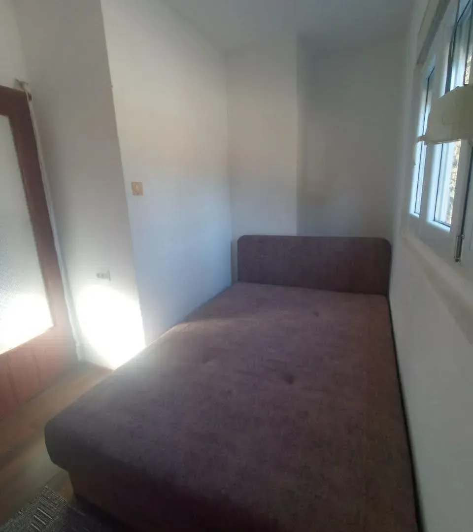 Sale, studio apartment, 26m², Centar, Bar