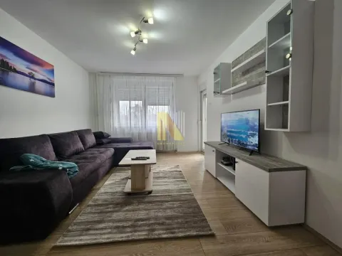Rent, one bedroom apartment, 46m², Sajmište, Novi Sad - image 1