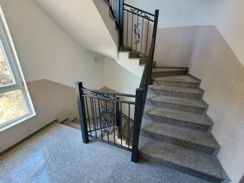 Prodaja, stan, 45m², Budva, Crna Gora - image 2