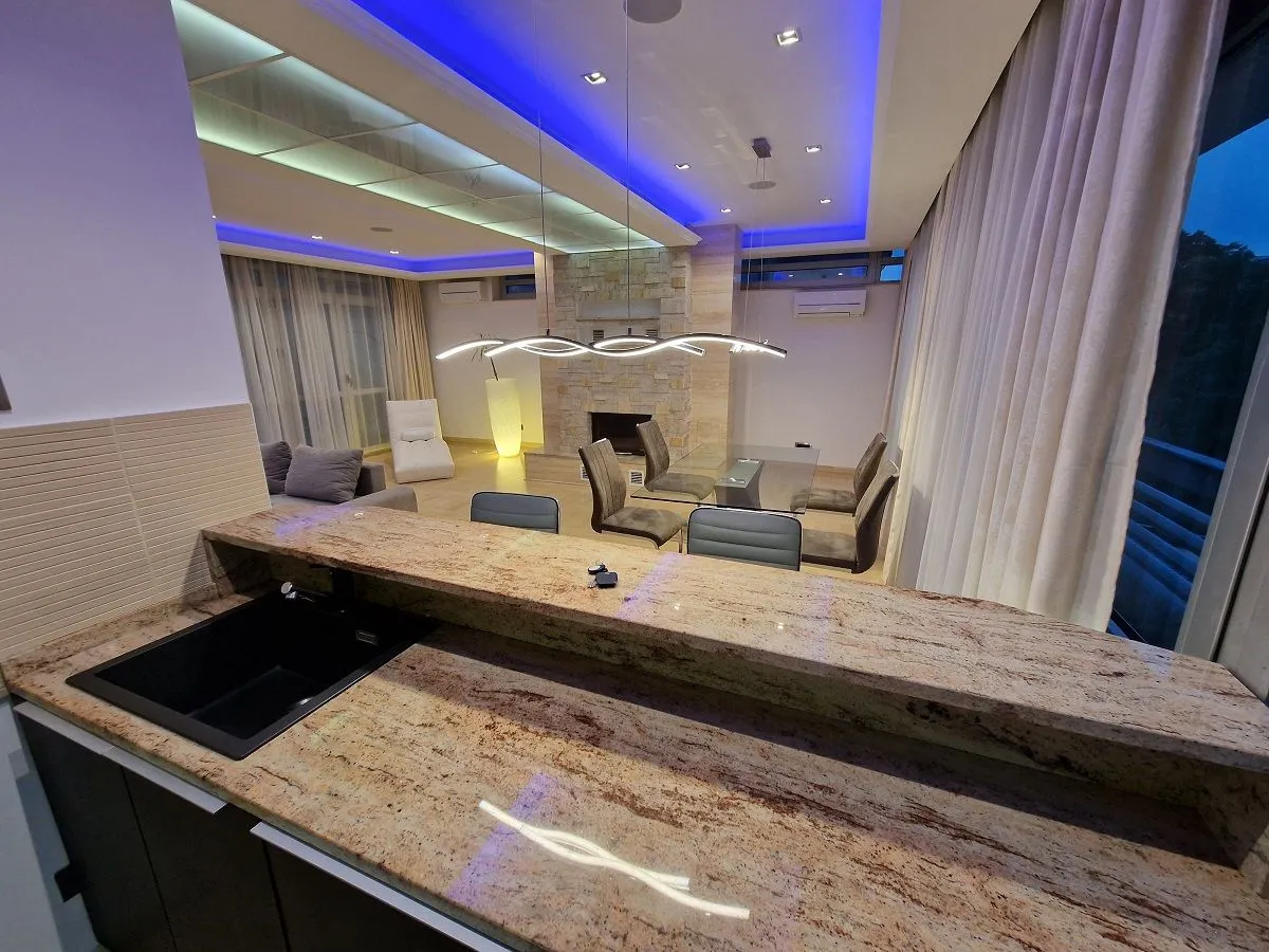 Rent, three bedroom apartment, 148m², Dedinje Sve Podlokacije, Beograd